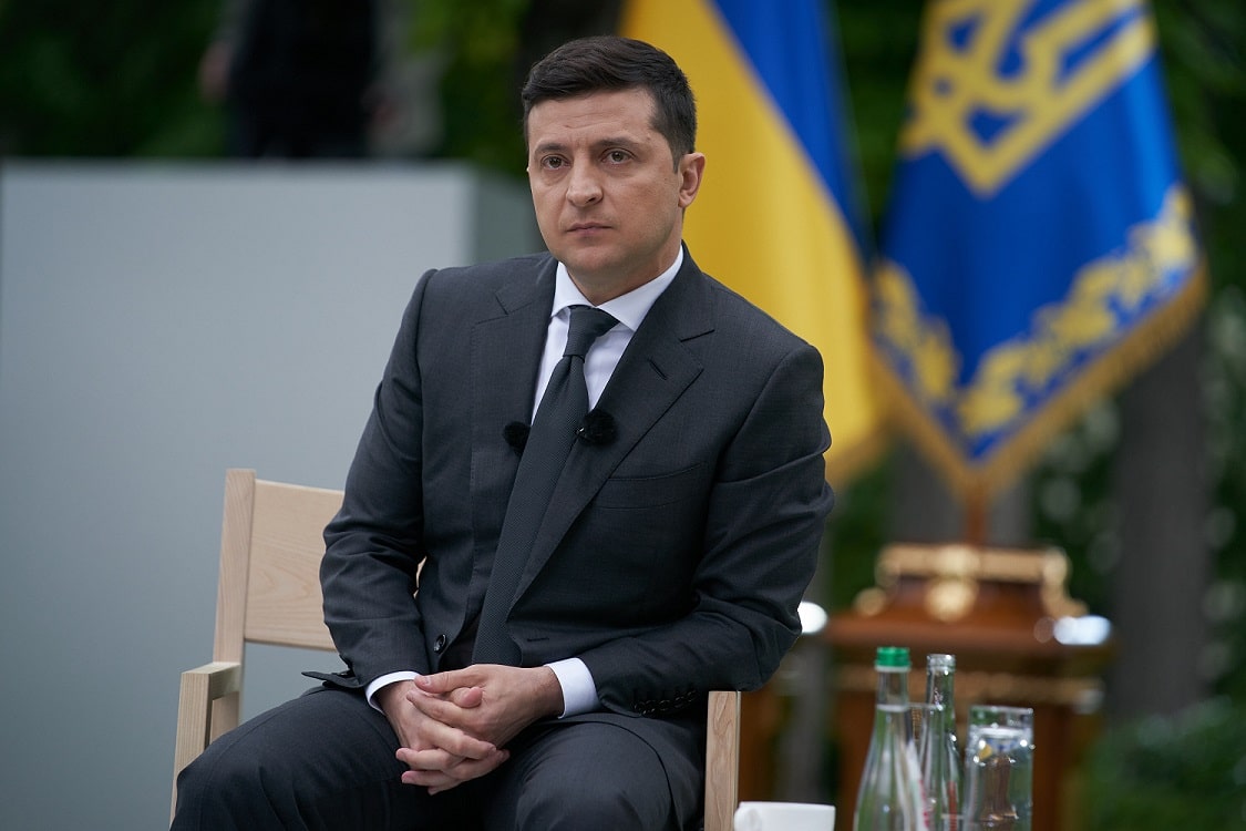 Президент Зеленський продовжив особливий статус Донбасу ще на рік